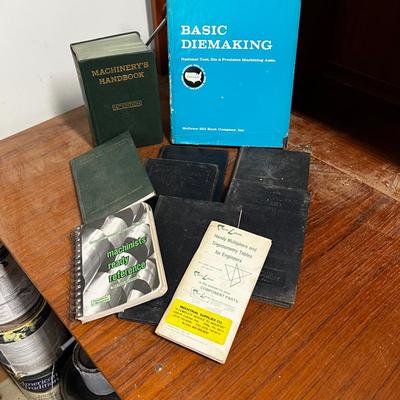 Machine Books (WS-MK)