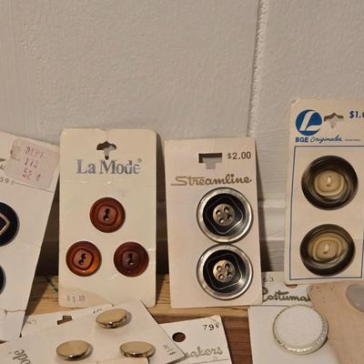 Vintage Lot of Buttons