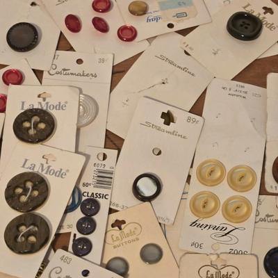 Vintage Lot of Buttons