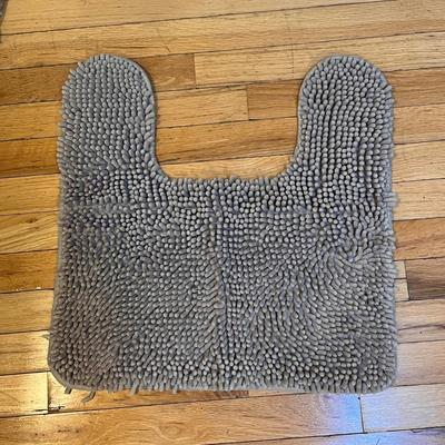 Bath Mats, Scale, and Other Bath Accessories (H-DZ)