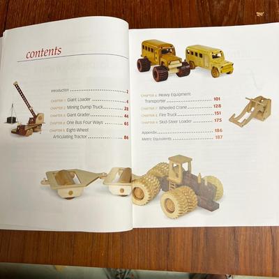 Woodworking Books (WS-MK)