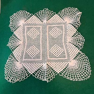 Elizabeth Read Twin Size Sheet and Other Fabrics (P-DZ)