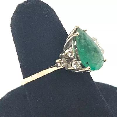 Large Pear Shaped Emerald & Diamond 18k White Gold Ring