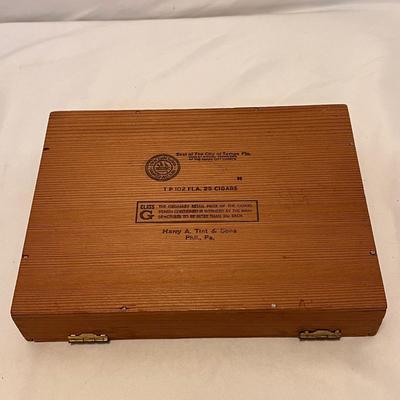 Unique Wooden Boxes (P-DZ)
