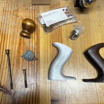 Hand Planes, Parts, Case, Book & CD (WS-MK)