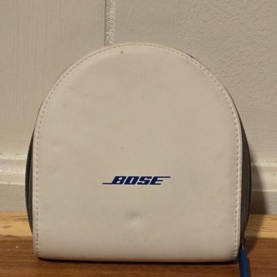 Bose Wired Headphones with Case