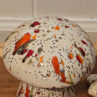 Mid Century Modern Ceramic Frog and Mushroom