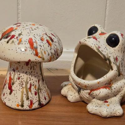 Mid Century Modern Ceramic Frog and Mushroom