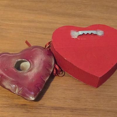 Wood & Ceramic Heart Deco