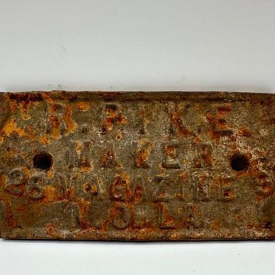R. Pike Maker 1028 Magazine St. NOLA