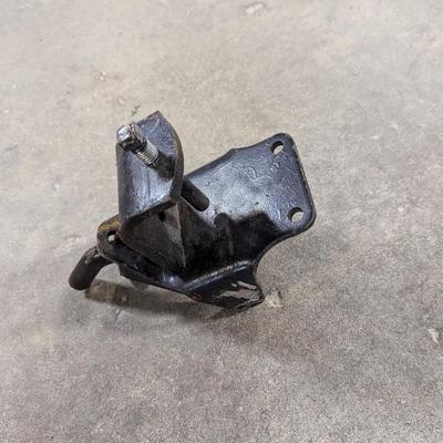 Weight Distribution Hitch Bracket Choice 2
