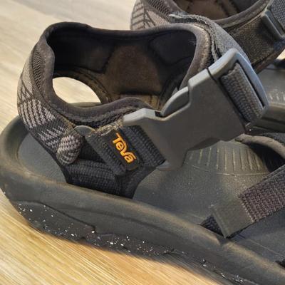 Men's Size 13 Teva Sandals