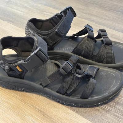 Men's Size 13 Teva Sandals