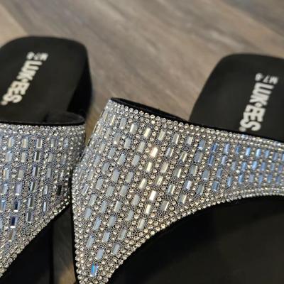 (2) Pairs of Flip Flops