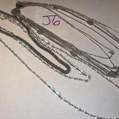 J6-multiple strand necklaces