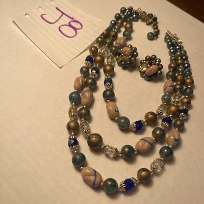 J8-Necklace and Earring set