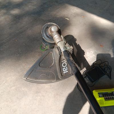RYOBI CORDLESS WEED CUTTER