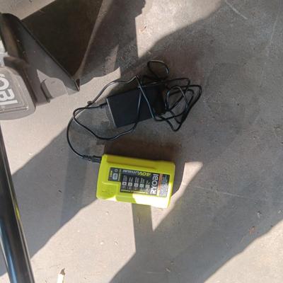 RYOBI CORDLESS WEED CUTTER