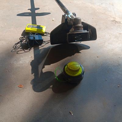 RYOBI CORDLESS WEED CUTTER