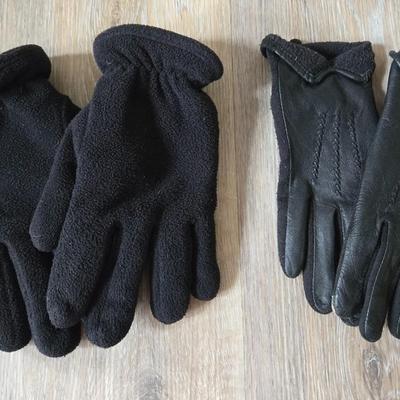 (2) Pairs of Women's Small Black Gloves