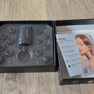 2 Boxes of Earplugs