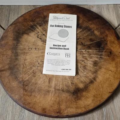 The Pampered Chef Flat Baking Stone with Rack