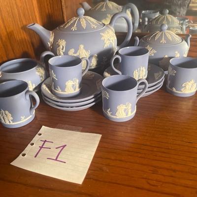 F1-Dish Set