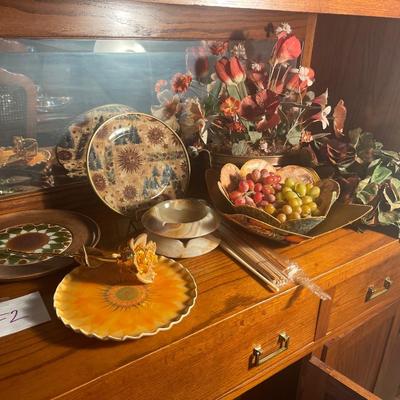 F2-dishes and decor