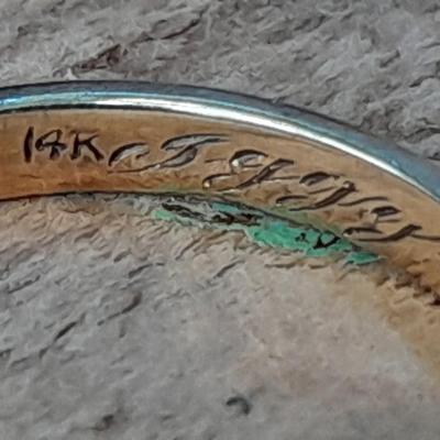 14k gold wedding band