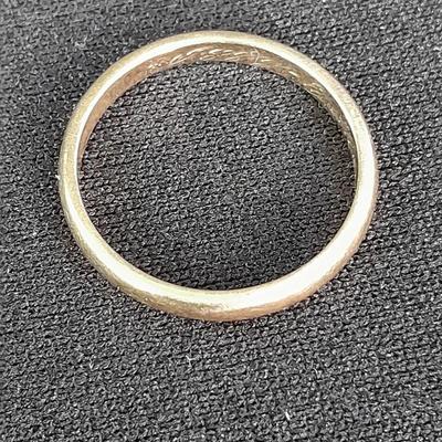 14k gold wedding band