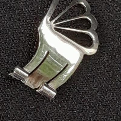 18K white gold scrap = 18k marked