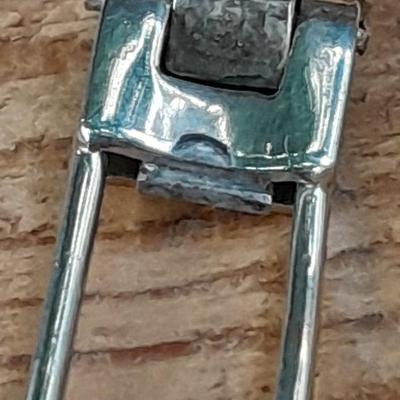 18K white gold scrap = 18k marked