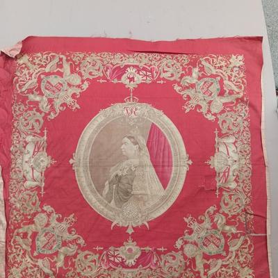 RARE SILK SCARF QUEEN VICTORIA BY COSMANOS