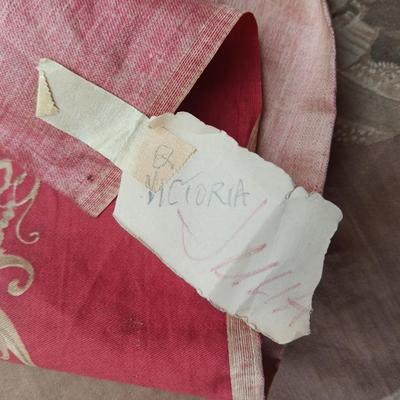 RARE SILK SCARF QUEEN VICTORIA BY COSMANOS