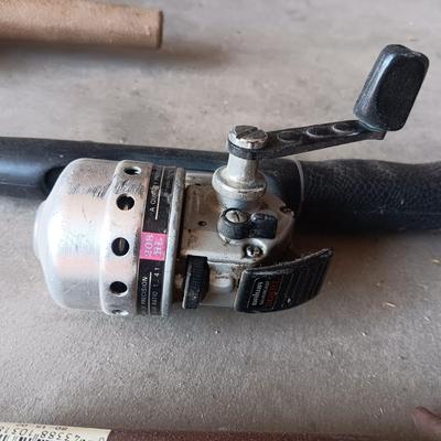 FISHING POLES W/REELS, TACKLE AND THERMOS COOLER