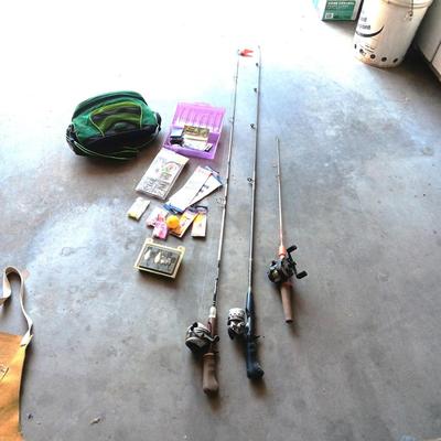 FISHING POLES W/REELS, TACKLE AND THERMOS COOLER