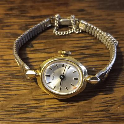 LIMOGES CAMEO, TIMEX WATCH AND CROSS NECKLACE