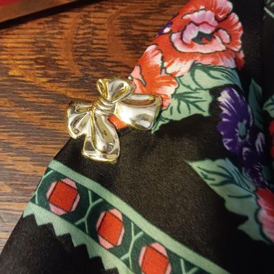 TIN CHEST, SCARF WITH PINS, GOLD TONE CHAIN AND FAUX PEARL LEAF PIN