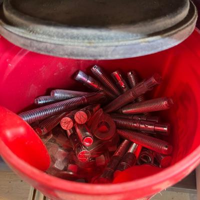 Nails & More Hardware (WS-MG)