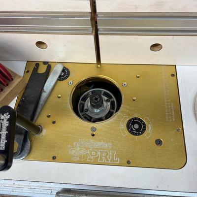 Router Table & Hitachi Router (WS-MG)