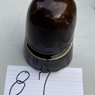 Brown Insulator