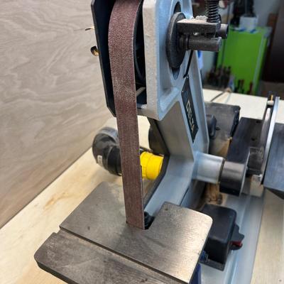 Delta 1” Belt Sander & 8” Disc Sander Machine (WS-MG)