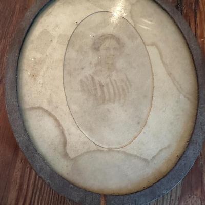 1863 Louisiana $100 Gray Note, Antique Books & Framed Photo