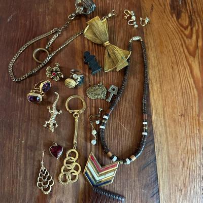 Vintage Costume Jewelry Lot