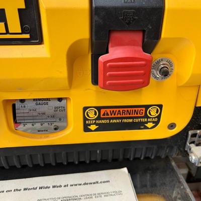 Dewalt Planer & Rolling Wooden Stand (WS-MG)