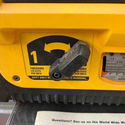 Dewalt Planer & Rolling Wooden Stand (WS-MG)