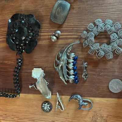 Vintage Costume Jewelry Lot