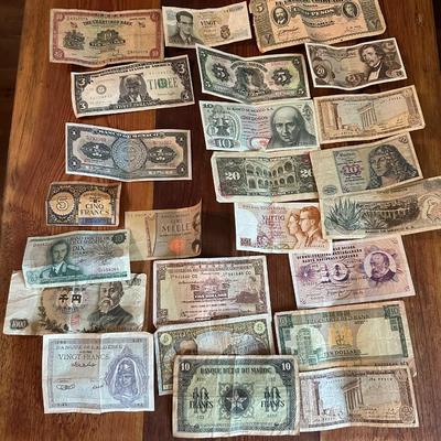 Foreign Paper Money Lot