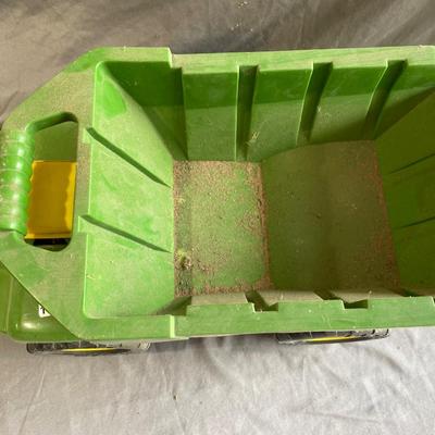JD plastic dump truck
