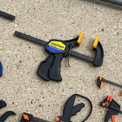 DEWALT / IRWIN / IIT ~ Assorted Lot Of Nineteen (19) Clamps